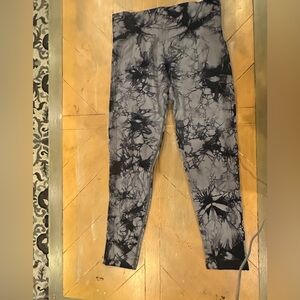 Women’s Seamless High Waisted Butt Scrunch Leggings Gray Black Tie Dye Stretch